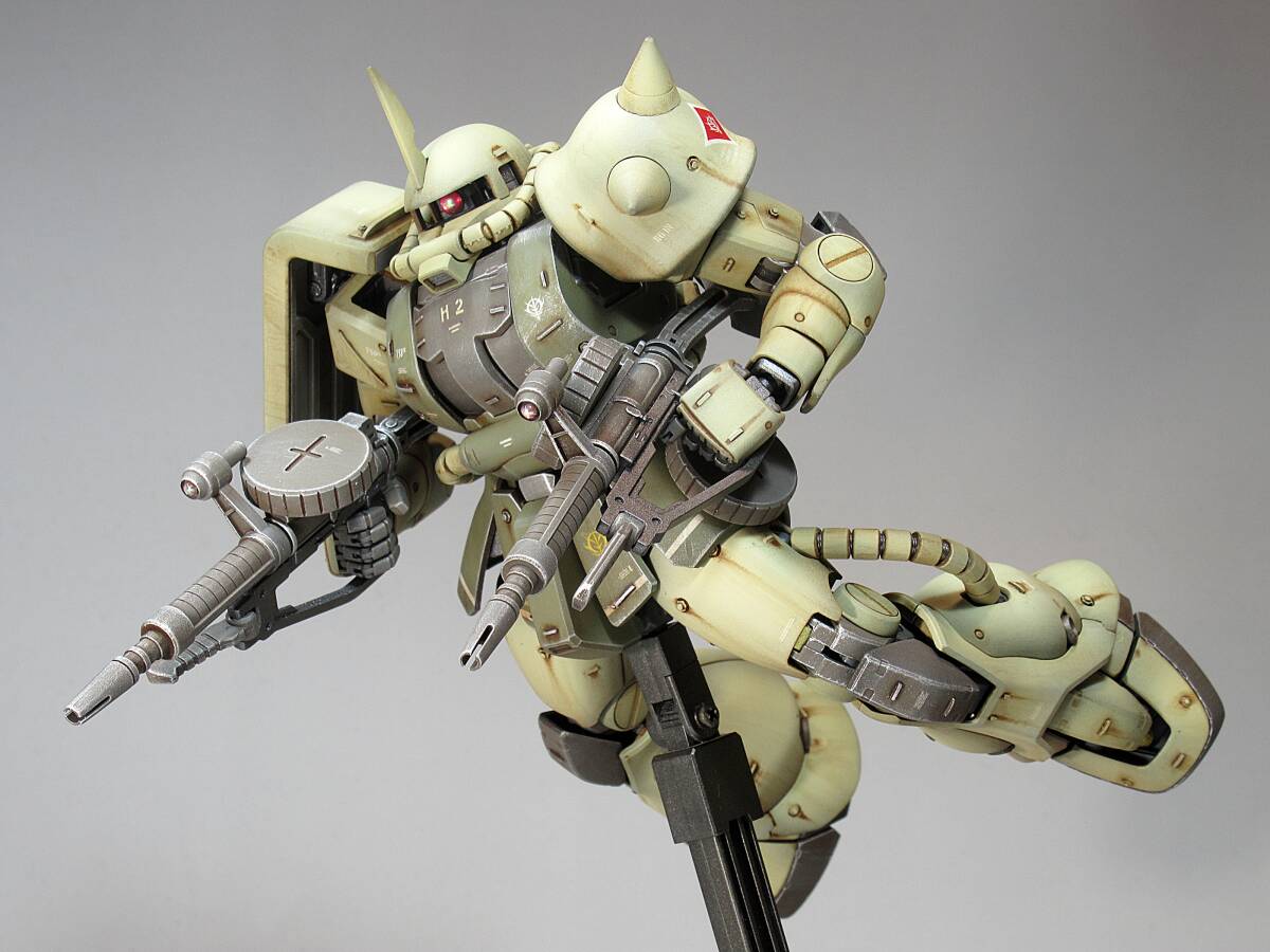 激安 超特価商店街 MG 1/100 MS-06S ザクⅡ指揮官型 戦場風 改修塗装完成品 その他