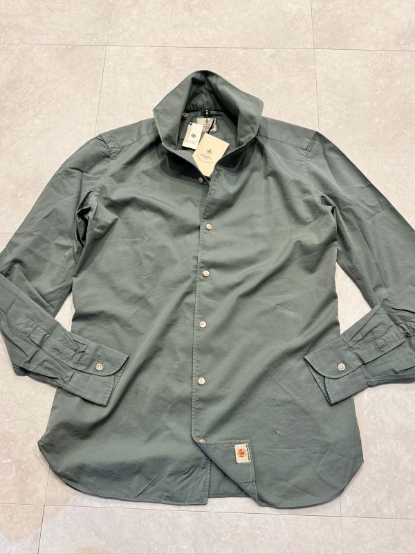 4865】新品4.6萬(wàn)【LUIGI BORRELLI / ルイジボレッリ　S-38　VESUVIO / ヴェスヴィオ　イタリアンホリゾンタルカラー　ハンド仕立】カーキ