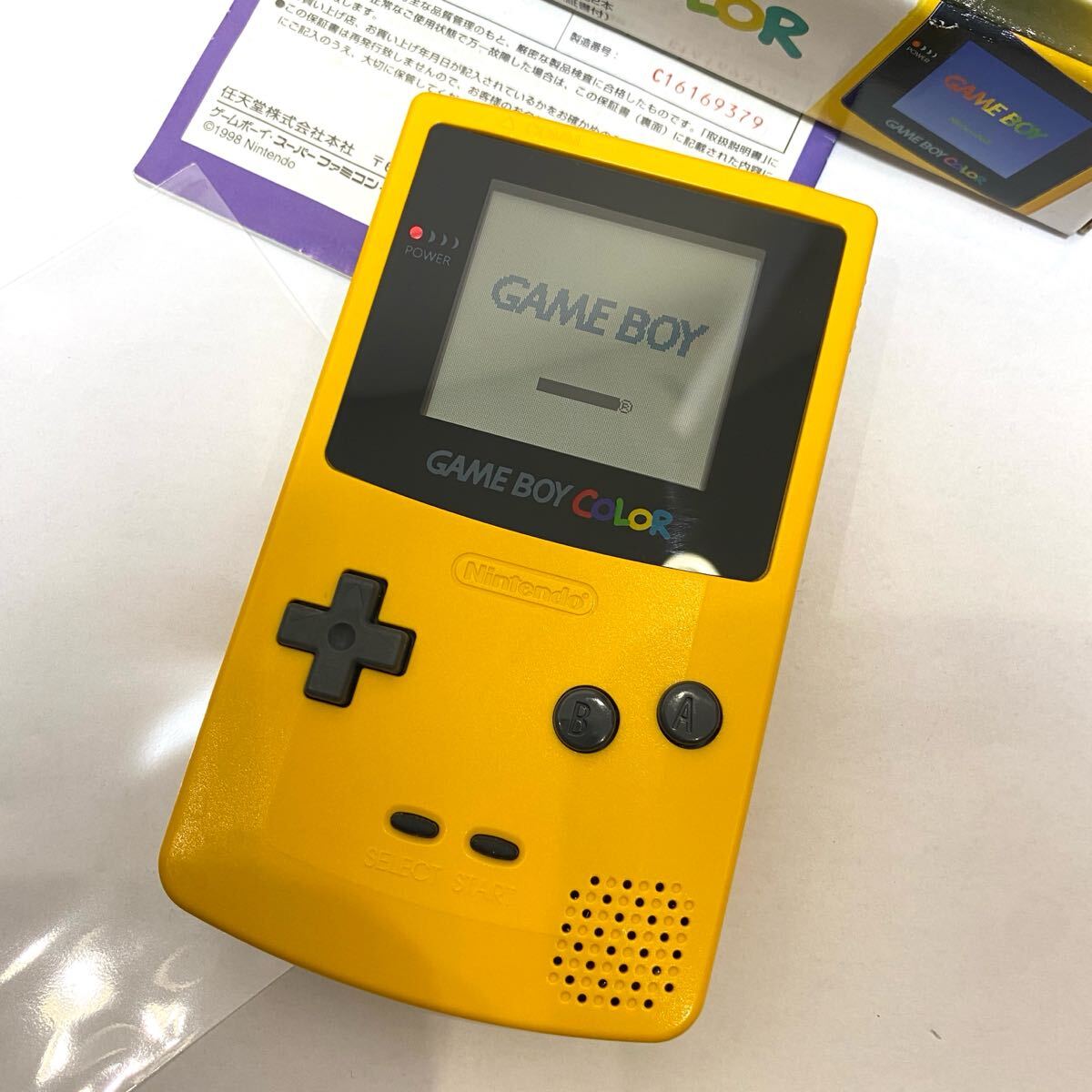 ゲームボーイカラー □極美品 レア 人気レアカラー イエロー GBC ゲームボーイカラー □極美品 レア 人気レアカラー イエロー GBC