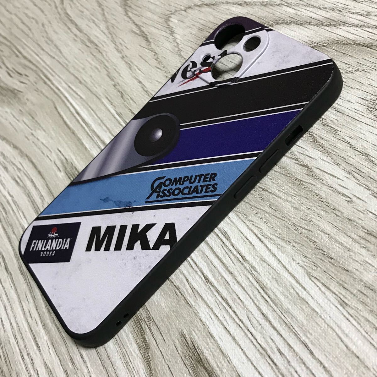 ミカ・ハッキネン ヘルメット デザイン iPhone 8 / 7 / SE ミカ・ハッキネン ヘルメット デザイン iPhone 8 / 7 / SE