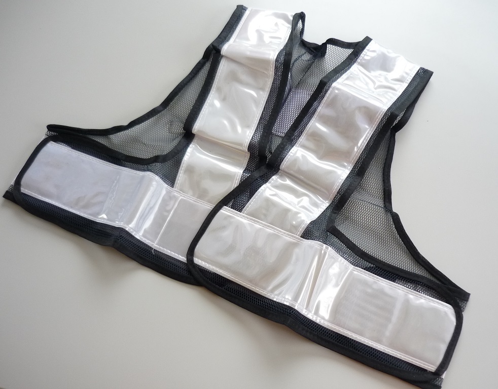 917／展示品 格安未使用品 安全ベスト メッシュ ショート丈 フリーサイズ 70ｍｍ幅 7cm ネイビー 強(qiáng)力高輝度反射テープ セーフティーベスト