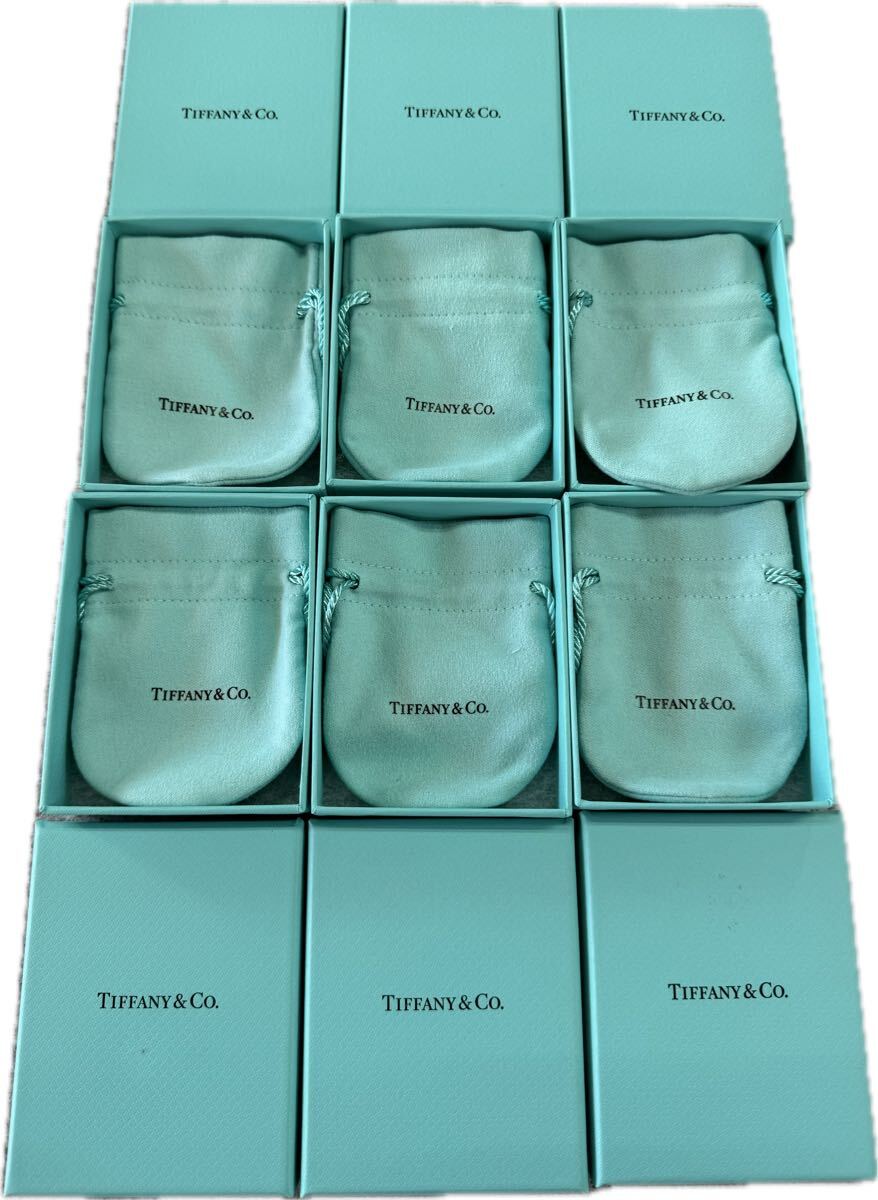 国内現行品Tiffany&co.ティファニー 空箱巾着6セット(シルバー 国内現行品Tiffany&co.ティファニー 空箱巾着6セット(シルバー