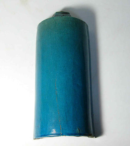 古瓦 青瓦 1592年文禄の役で焼失した昌徳宮、宣政殿の青瓦 The roofing tile of Chandeokgung 朝鮮 韓国 国宝_画像2