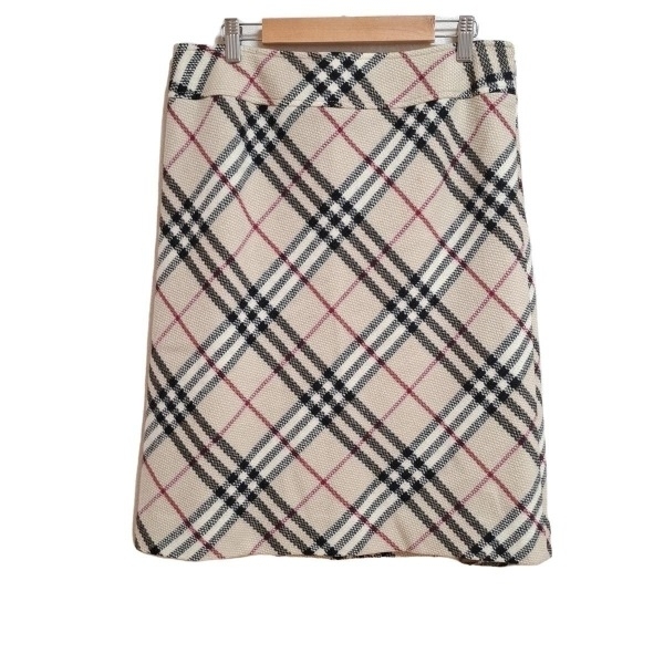 バーバリーロンドン Burberry LONDON スカート サイズ44 XL - ベージュ×黒×レッド レディース ひざ丈/チェック柄 ボトムス