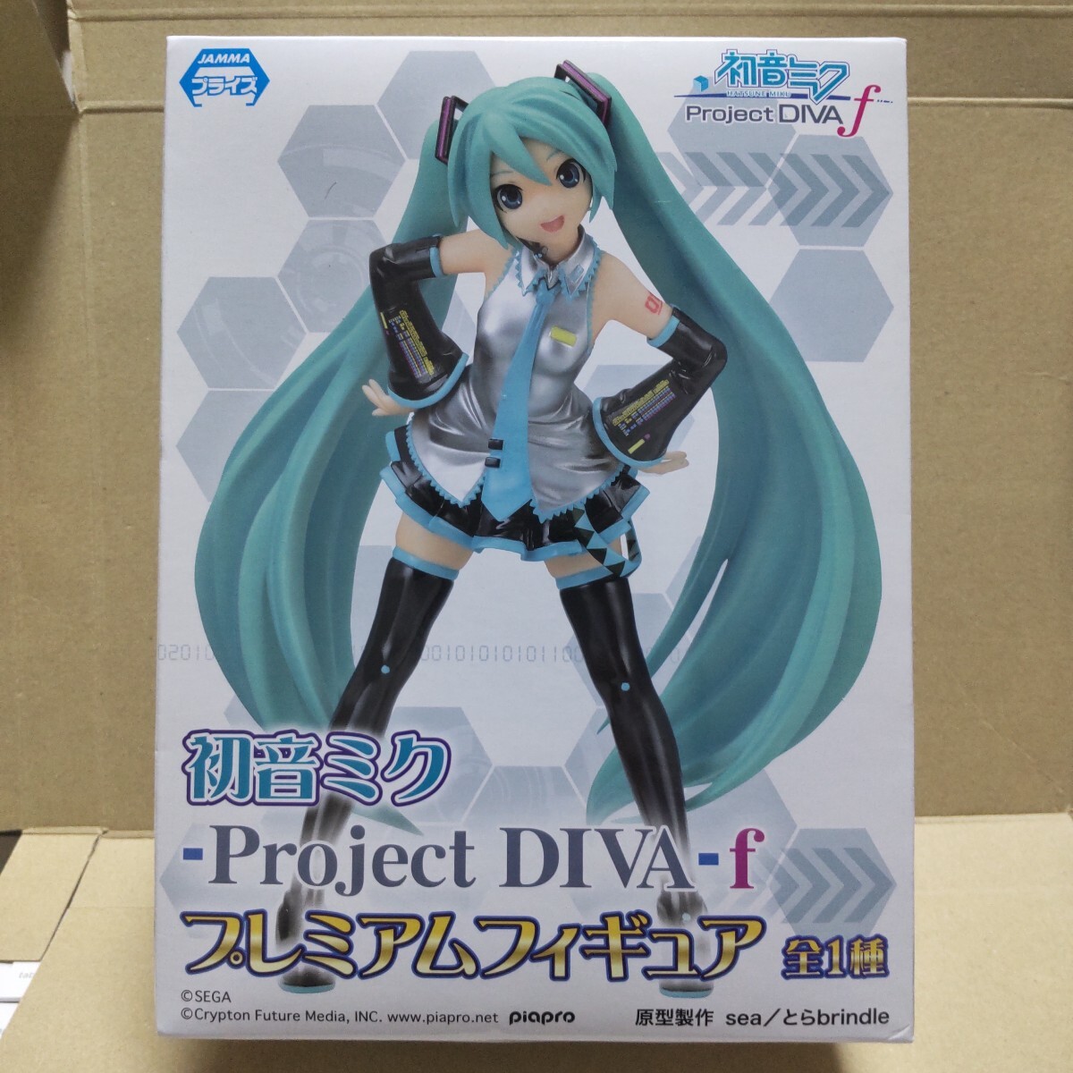 初音ミク Project DIVA f プレミアム フィギュア 内パッケージ