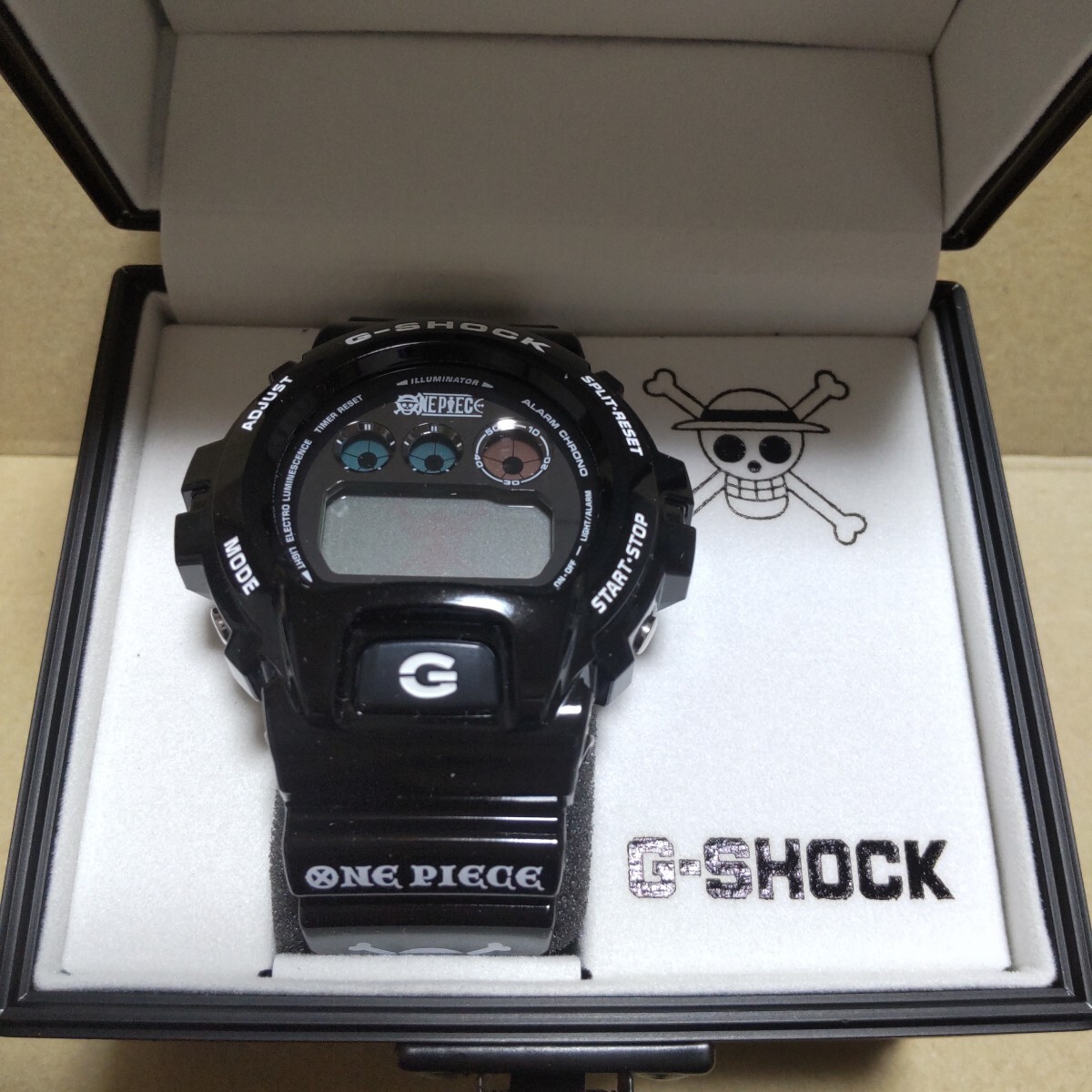 G-SHOCK ONE PIECE 麦わらの一味 モデル リミテッドエディション G-SHOCK ONE PIECE 麦わらの一味 モデル リミテッドエディション