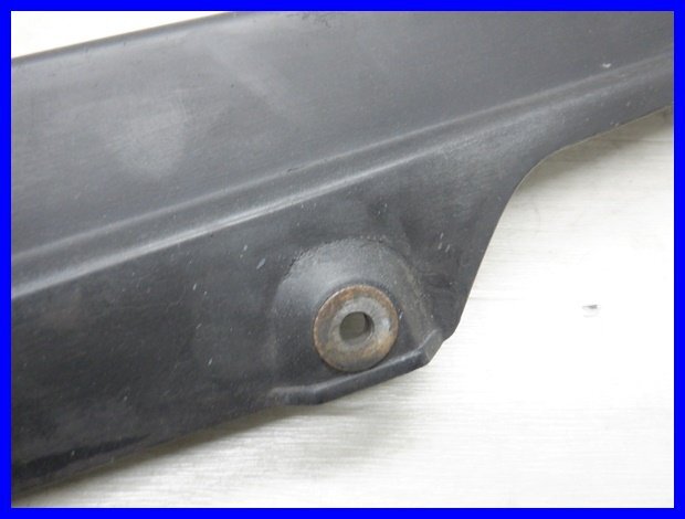 !*so43 CBX550F PC04 кожух цепи 140