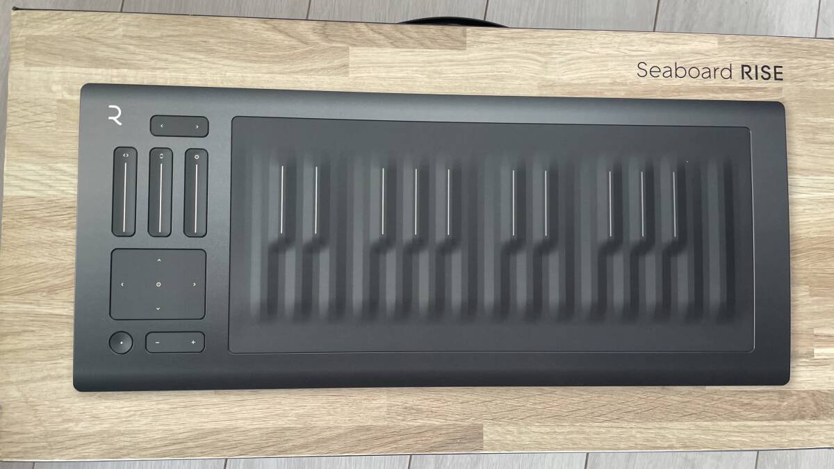 ROLI seaboard RISE25 ライセンス解除済み ROLI seaboard RISE25 ライセンス解除済み キー MIDI キーボード