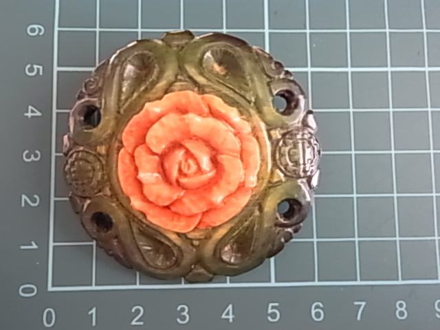 ■ビンテージ/ヴィンテージ　大き目インパクト感　made in　JAPAN刻印　円形　異国感漂うデザイン　お花　フラワー　ブローチ_画像6