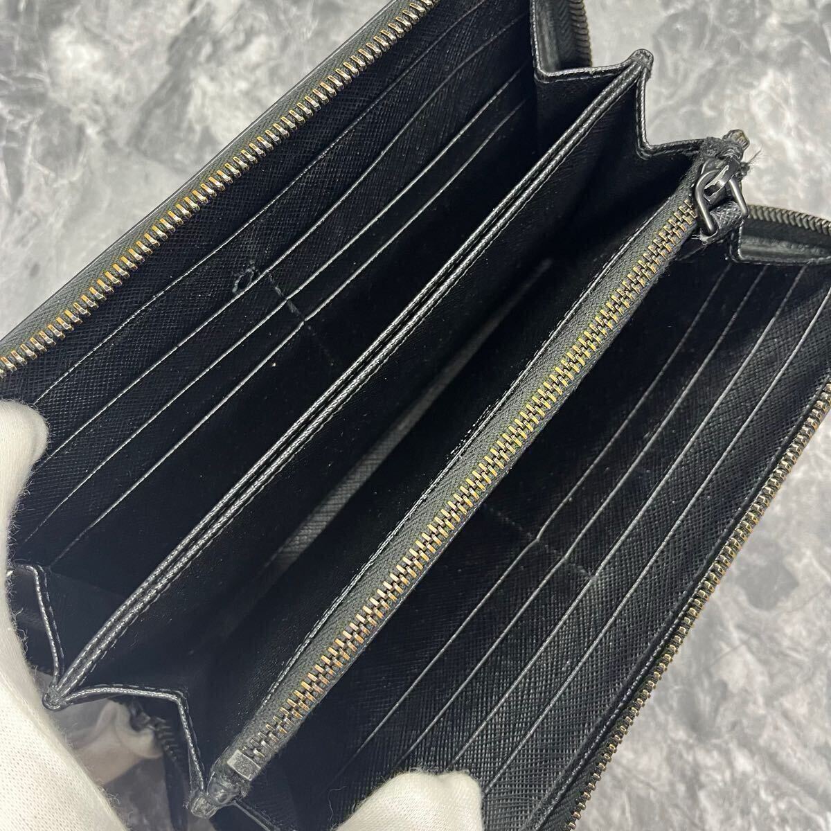 □美品/RFID搭載□ PRADA プラダ 長財布 ラウンドファスナー □美品/RFID搭載□ PRADA プラダ 長財布 ラウンドファスナー