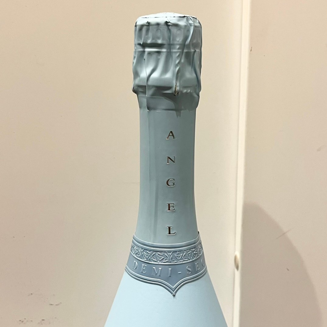 KJ5516】1円~【未開栓 古酒】ANGEL CHAMPAGNE NV Demi Sec KJ5516】1円~【未開栓 古酒】ANGEL CHAMPAGNE NV Demi Sec