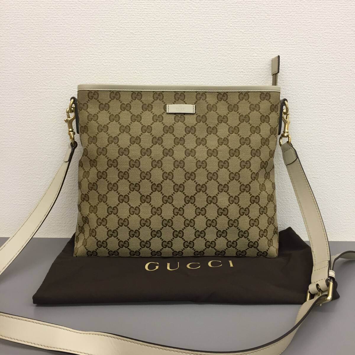 Yahoo!オークション - 【美品】GUCCI グッチ キャンバス×レザー Yahoo!オークション - 【美品】GUCCI グッチ キャンバス×レザー