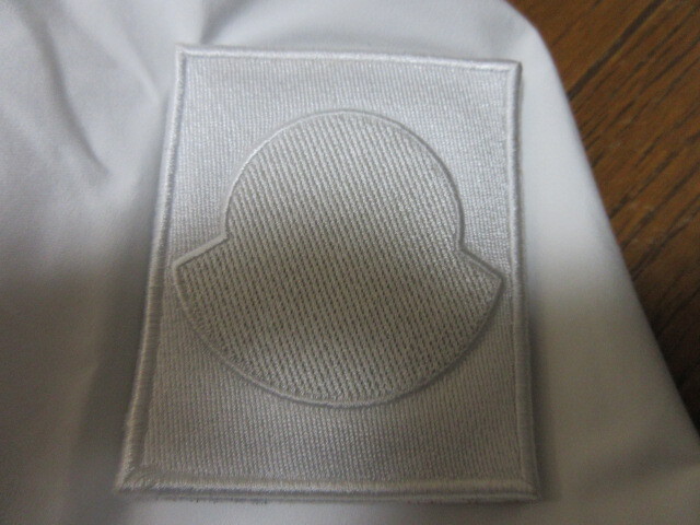 モンクレール　 MONCLER　PAILLON　ロゴ　ワッペン　リフレクター　フード　ナイロン　ジャケット　白　1　國內(nèi)正規(guī)品