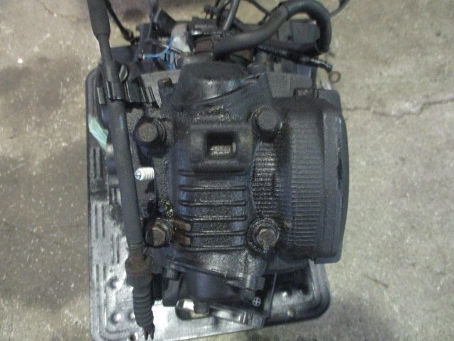 A7AD06 TW225 実動エンジン DG09J Y ※送料は著払いです