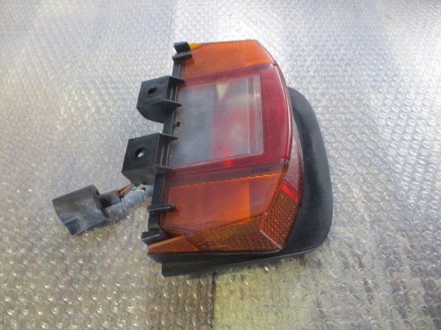 A7AD17 MVX250F テールランプ MC09 S