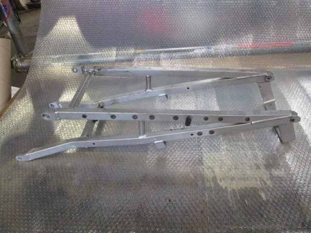 A7AD26 ZXR400 シートレール ZX400H S