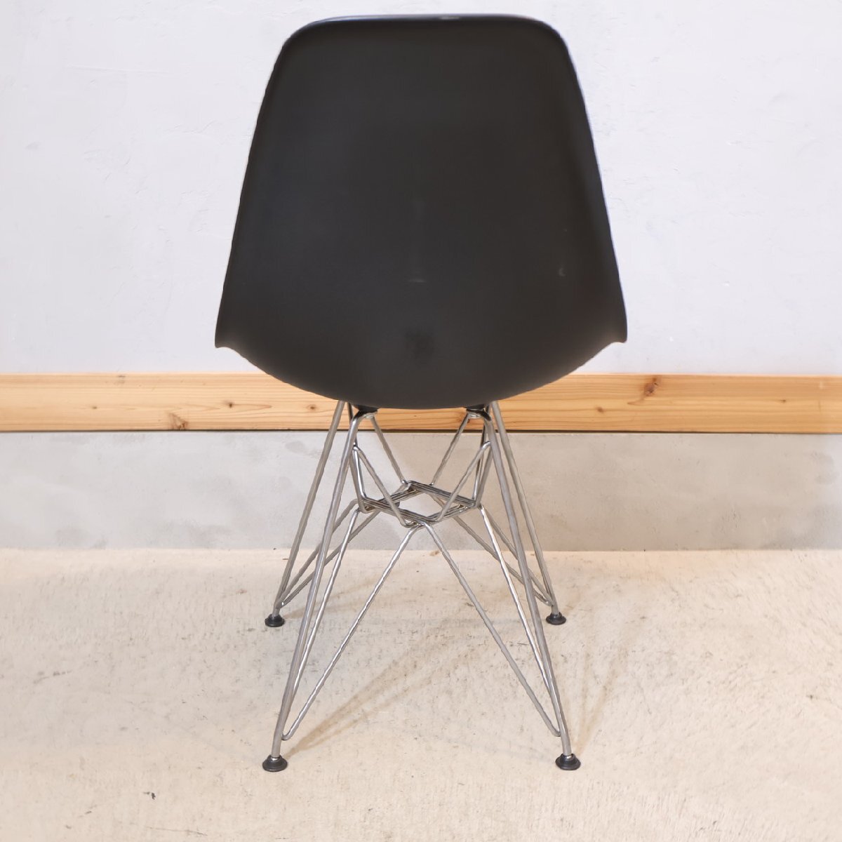 Hermanmiller ハーマンミラー イームズ サイドシェルチェアー ワイヤーベース ブラック ミッドセンチュリー エッフェルベース FC117