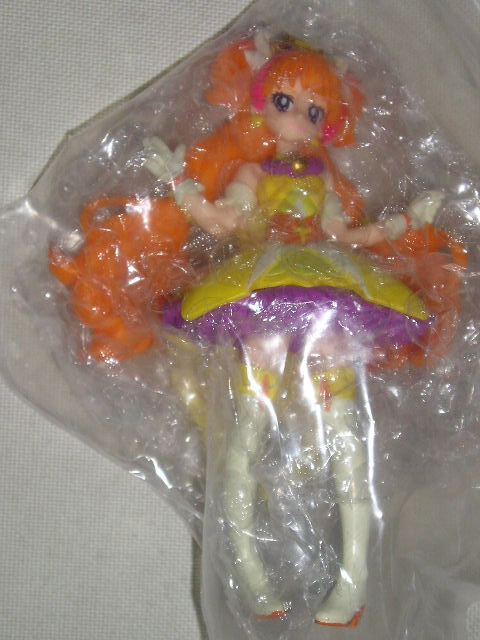 # Bandai Go! Princess Precure cutie - фигурка 2 вид (kyuama-me-do/kyu следы u чернила ru)