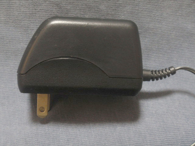 SHARP ACアダプタ EP-Y370 電話子機用 センターマイナス 7V 150mA 送料230円から_画像3