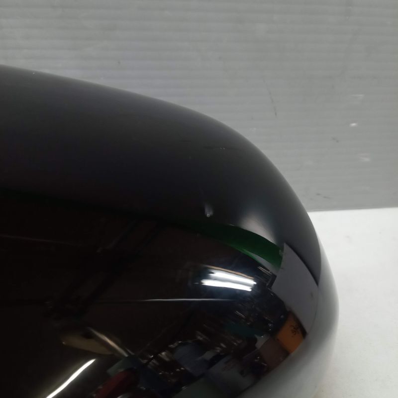 アウディＡ６／Ｃ６／４ＦＢＤＷ　純正　左ドアミラー?。玻冢常保?２５Ｅ２１１３*同梱不可