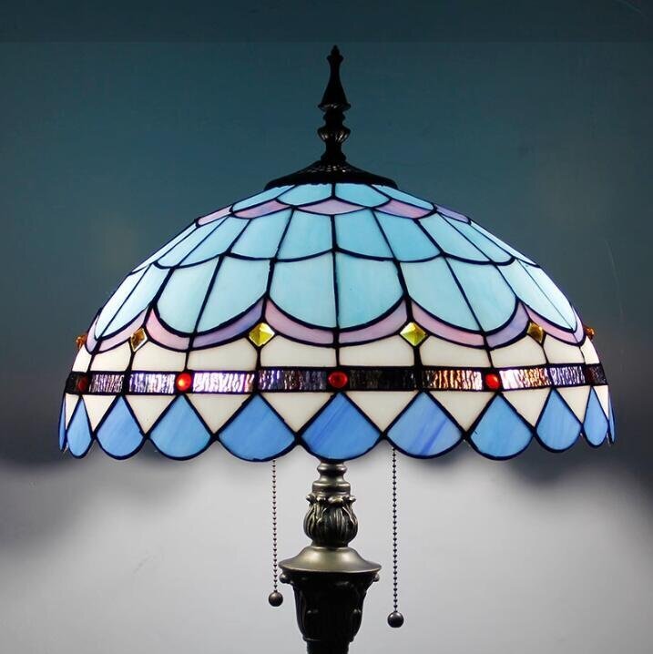 芸術品☆ステンドランプ 花柄 照明 シーリングライト ステンド 芸術品☆ステンドランプ 花柄 照明 シーリングライト ステンド