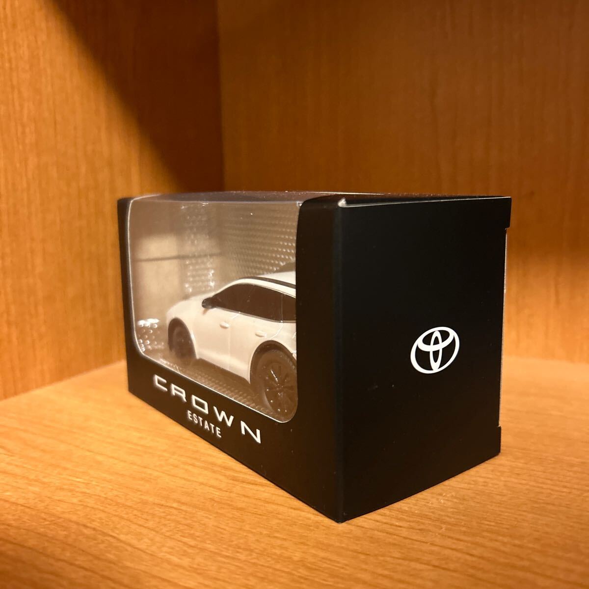 トヨタ 新型 クラウン エステート プルバックカー 非売品 トヨタ 新型 クラウン エステート プルバックカー 非売品