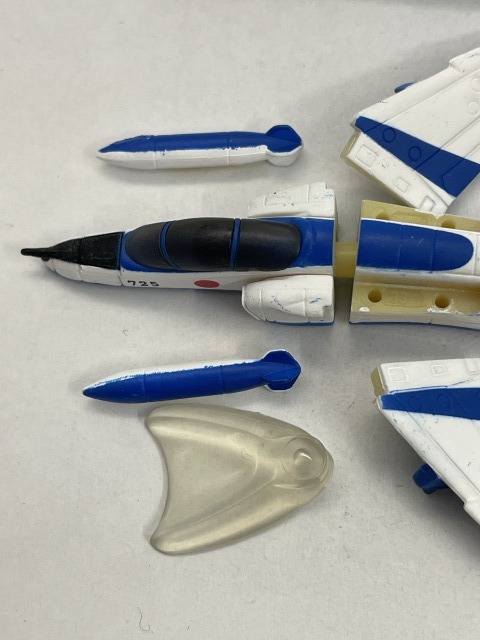 □☆Furuta チョコエッグ 戦闘機シリーズ 第2弾 33 T-4 ブルー
