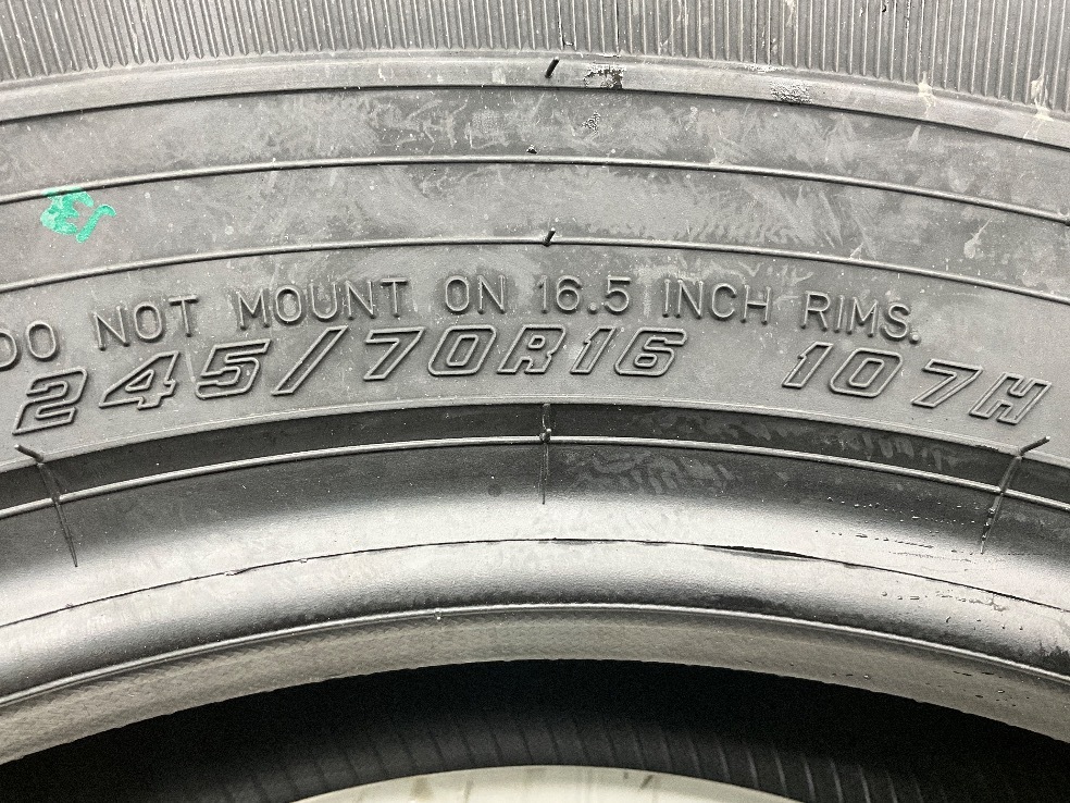 新品タイヤ 1本のみ 245/70R16 107H グッドイヤー EFFICIENTGRIP SUV HYBRID HP01 夏 サマー テラノ b11302