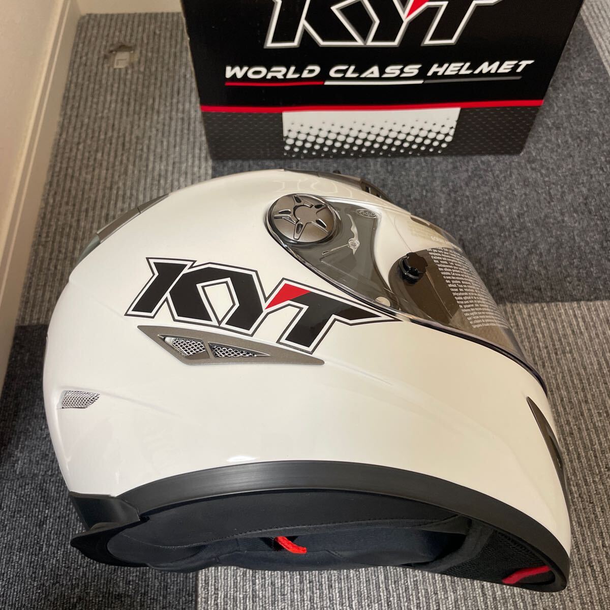 新品未使用 KYT ジャパン CASCO C5 フルフェイス ヘルメット XSサイズ 53?54 ソリッドホワイト バイク 2輪 (90)