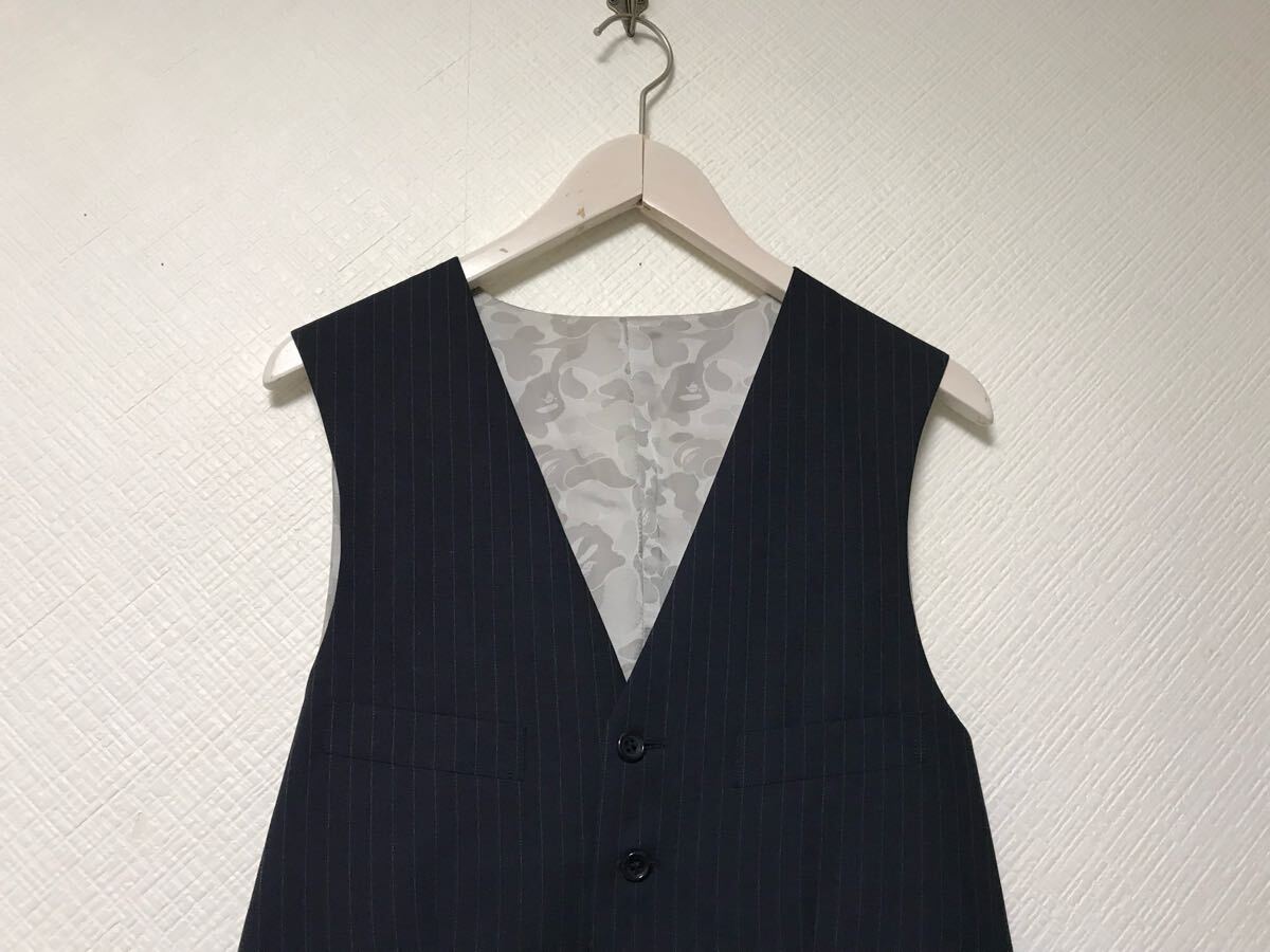 本物エイプAPEユナイテッドアローズMr.BATHINGAPEウールストライプ柄ベストジレメンズサーフストリート紺ネイビーシルバー柄46M日本製_画像2