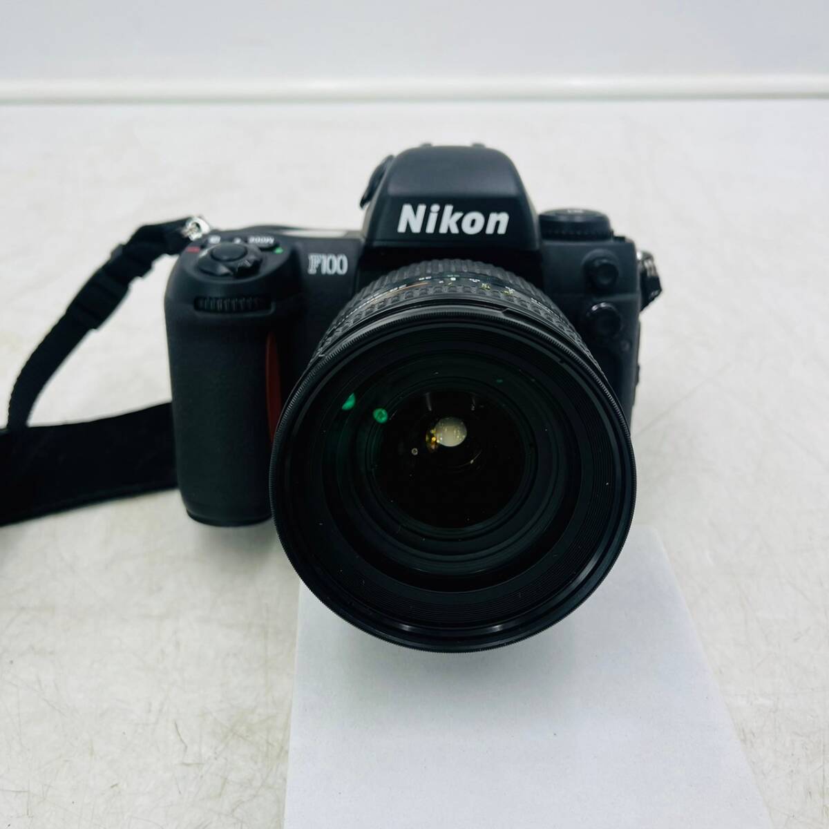 Nikon F100 フィルム一眼レフカメラ レンズ28-200mm