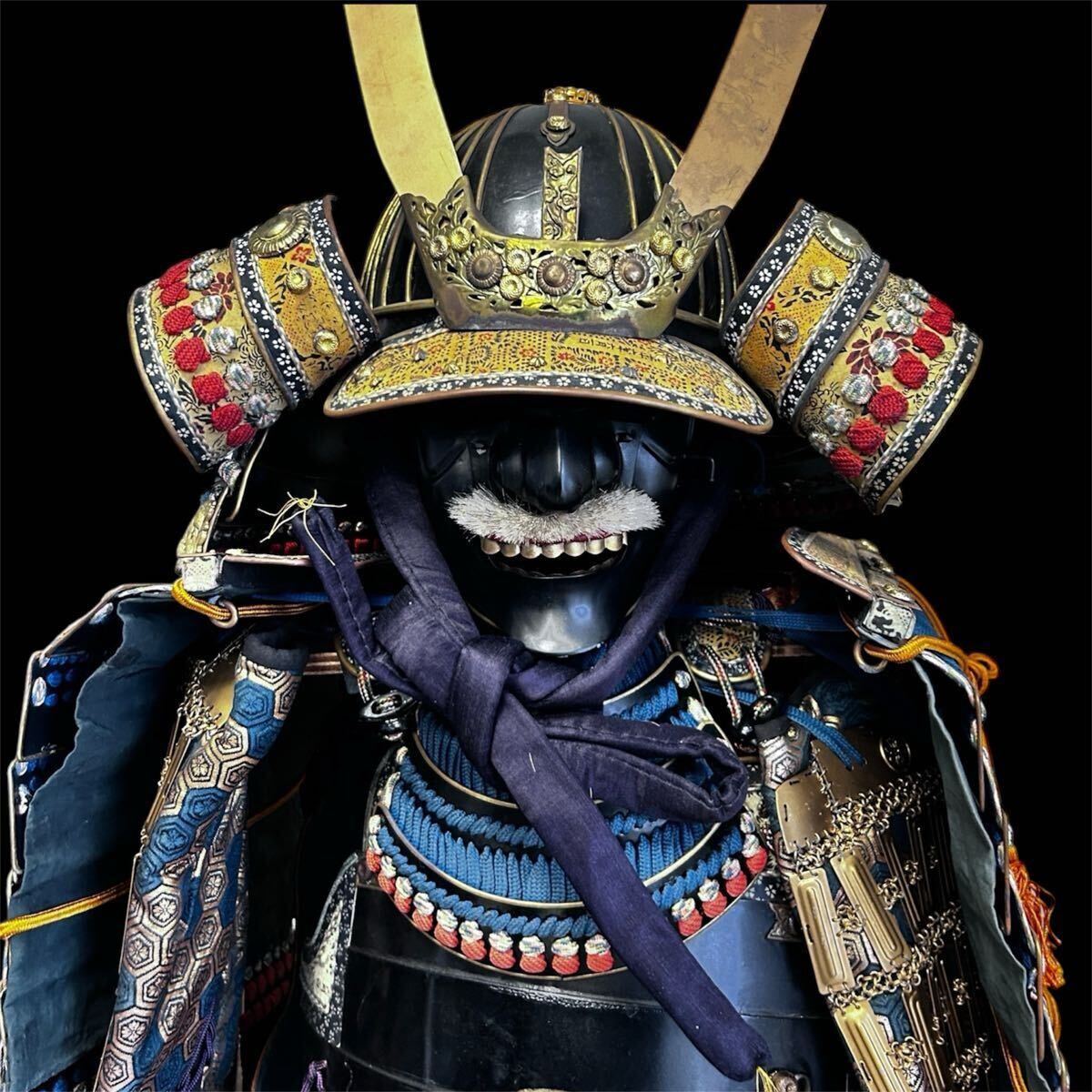 甲冑 鎧櫃 鎧兜 武具 等身大 鎧 兜 防具 三十二間鉄地兜 鉄地二 甲冑 鎧櫃 鎧兜 武具 等身大 鎧 兜 防具 三十二間鉄地兜 鉄地二