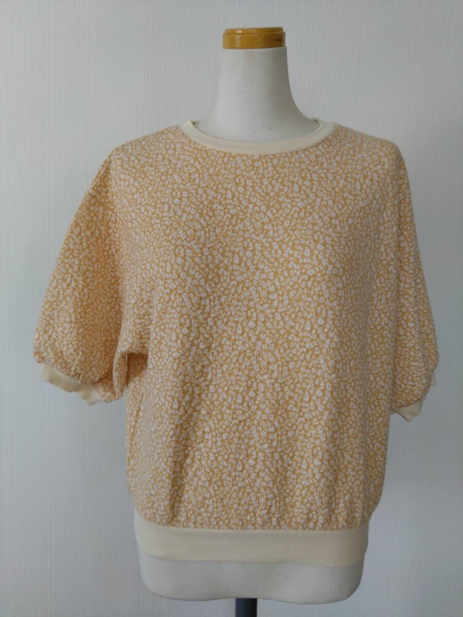 ◎RETRO GIRL レトロガール 小花柄 オレンジイエロー 半袖 トップス フリーサイズ_画像1