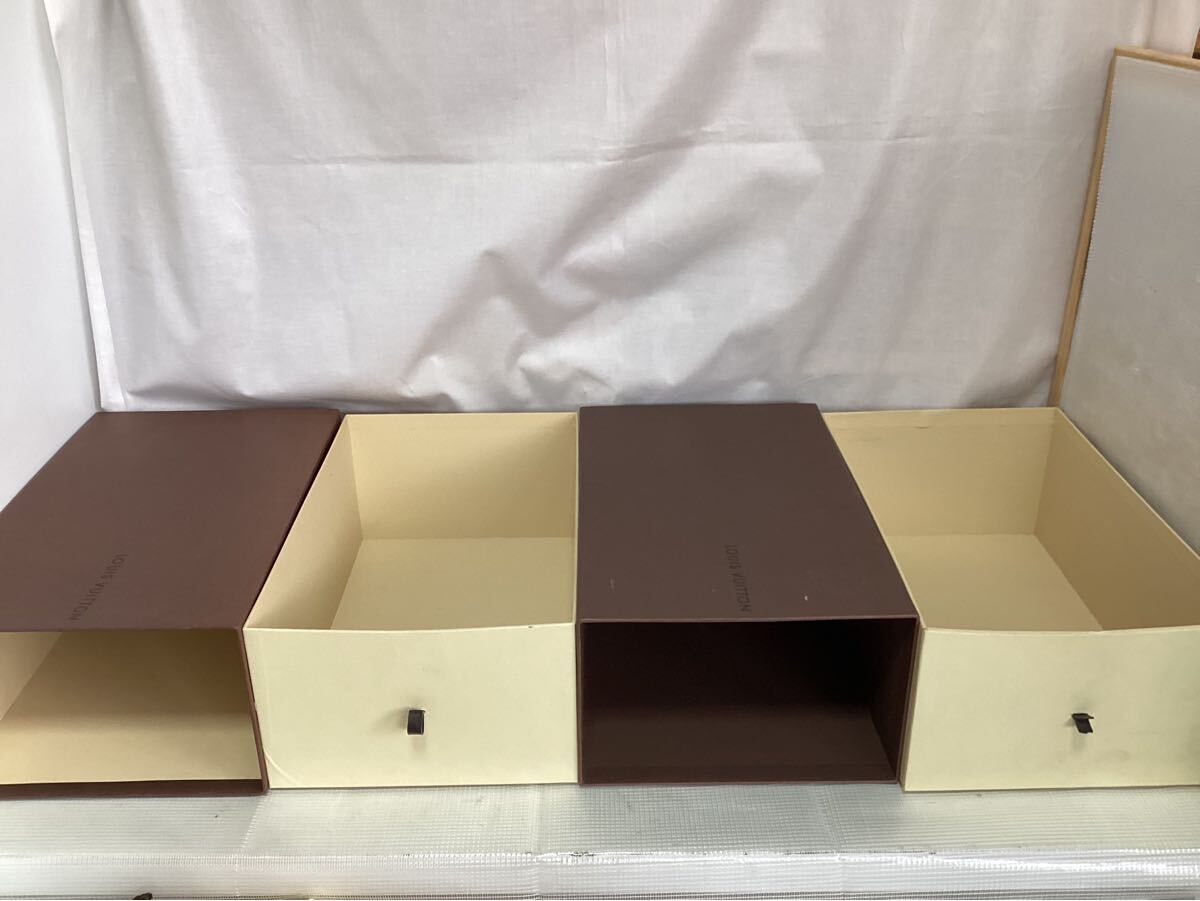 K066】 ルイヴィトン LOUIS VUITTON 空箱2点 布袋4点 取扱説明書 K066】 ルイヴィトン LOUIS VUITTON 空箱2点 布袋4点 取扱説明書