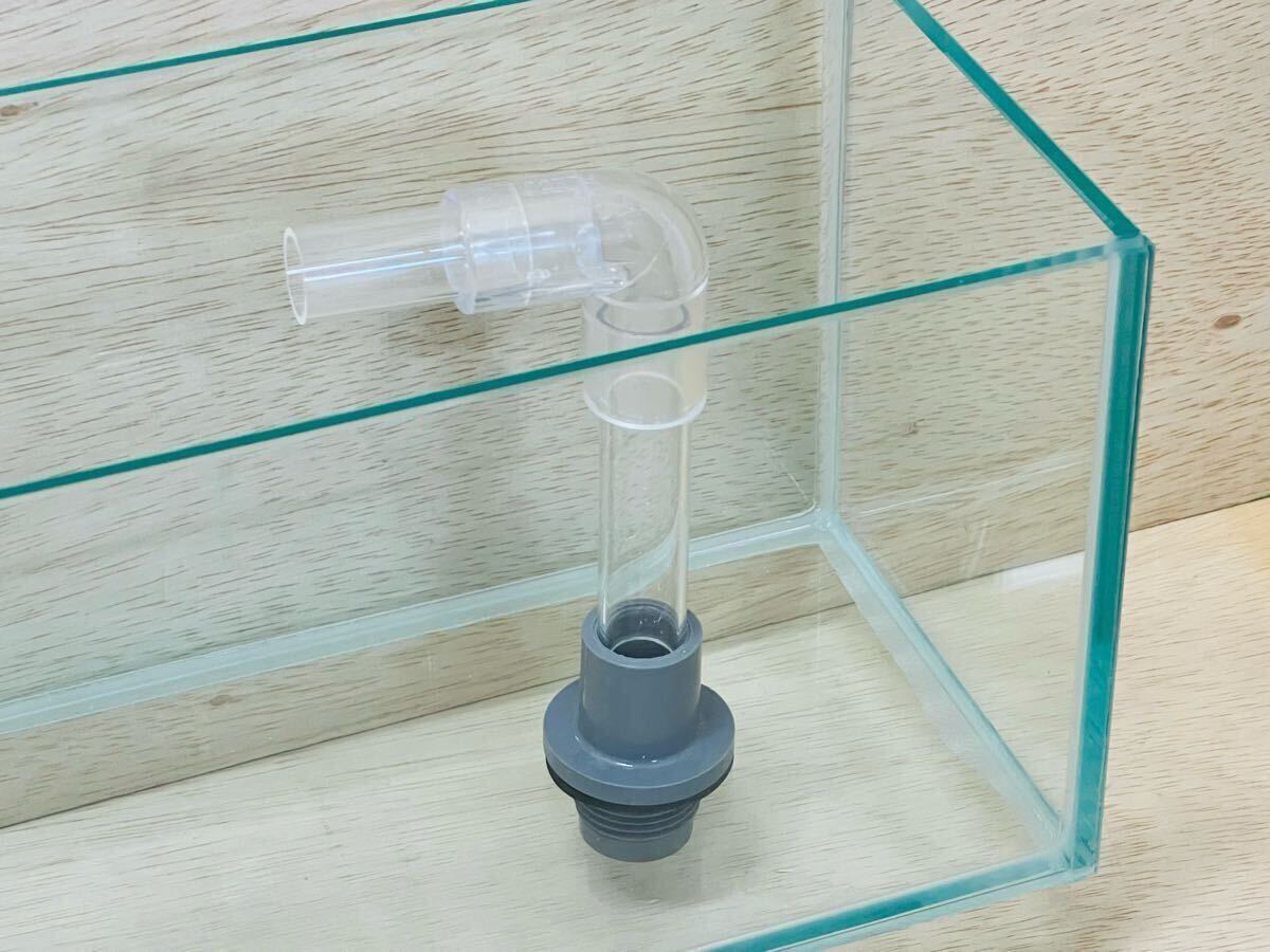 900×135×150 リフジウム水槽 900×135x150 リフジウム水槽 ブラックシリコン サブ水槽にも