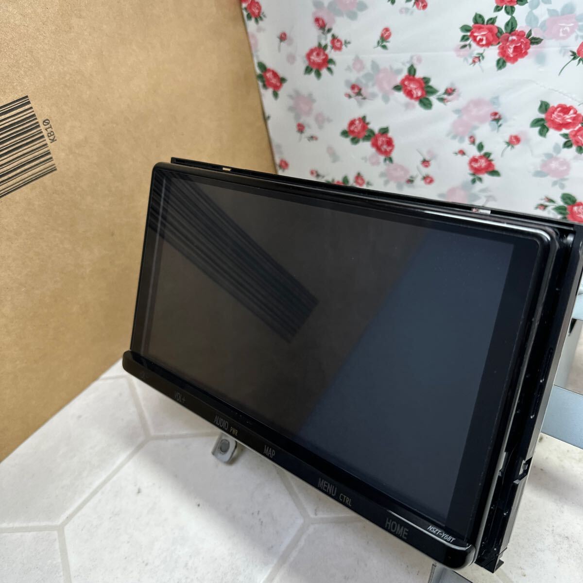 トヨタ純正 NSZT-Y68T ◆9型 SDナビ/DVD/Bluetooth/フルセグHDDナビ◆パスワードロック◆