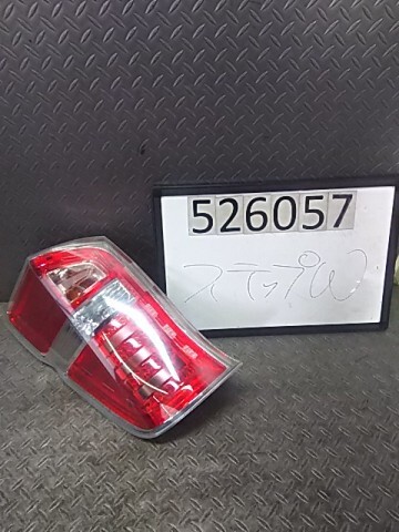 ステップワゴン DBA-RK2 左テールランプ G 4WD R20A CVT NH788P 33550-SZW-J11