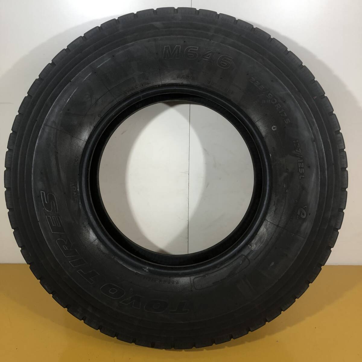 【送料無料】 TOYO 225/90R17.5 127/125L M646 トーヨー エム646 夏タイヤ サマータイヤ 6本 A3867 [中古タイヤ]_画像9