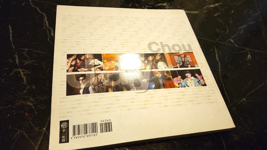 周 杰倫 ジェイ・チョウ Jay Chou 写真集 音楽=影像=音楽 Music 周 杰倫 ジェイ・チョウ Jay Chou 写真集 音楽=影像=音楽 Music
