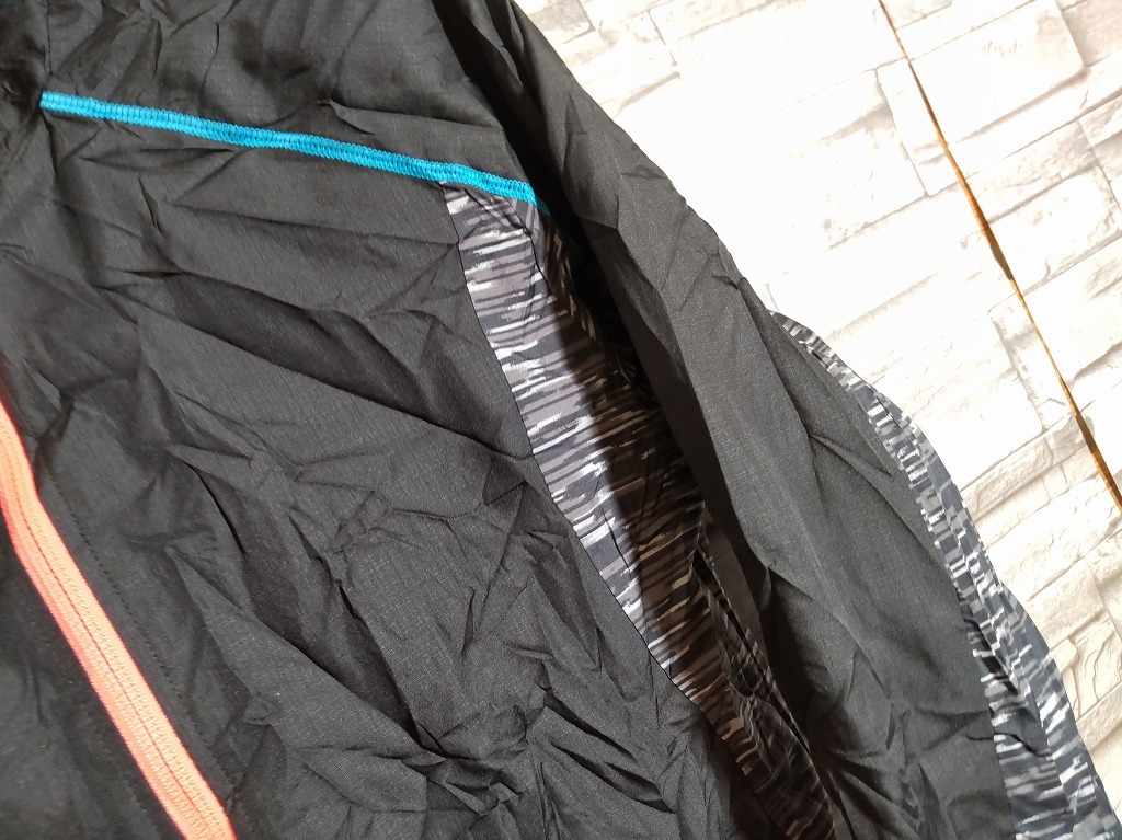 women's I372 UMBRO アンブロ フルジップ ウインドブレーカー パーカー ジャケット M ブラック系_画像5