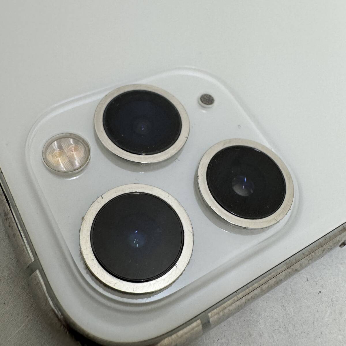 1円〜 動作確認済み Apple iPhone 11 Pro Max MWHF2J/A 64GB 1円〜 動作確認済み Apple iPhone 11 Pro Max MWHF2J/A 64GB