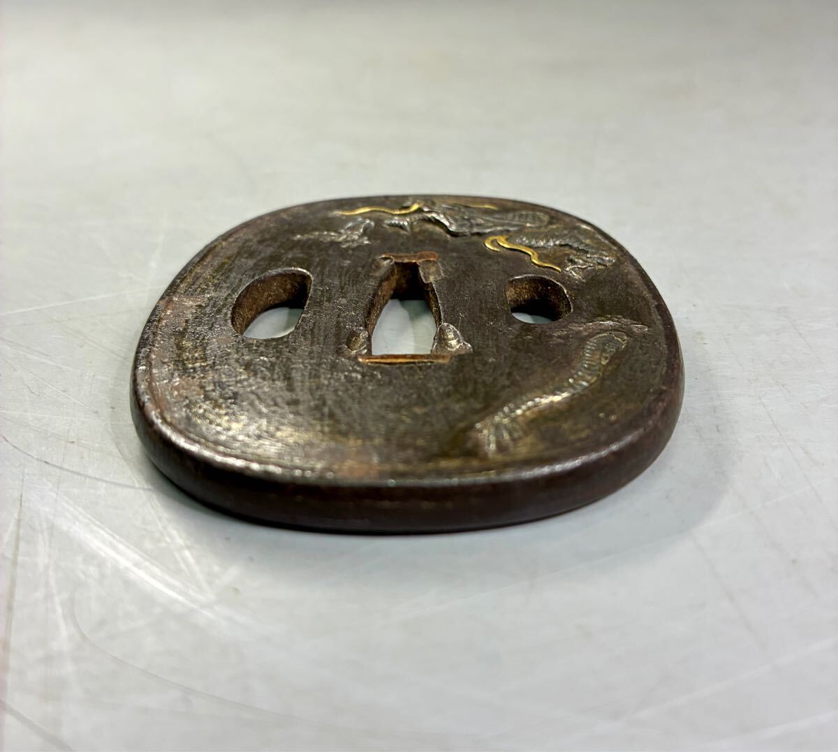 時代武具 刀装具 鍔 金銀象嵌 雲龍図 鉄鍔 鉄地鍔 鐔 日本刀 時代武具 刀装具 鍔 金銀象嵌 雲龍図 鉄鍔 鉄地鍔 鐔 日本刀