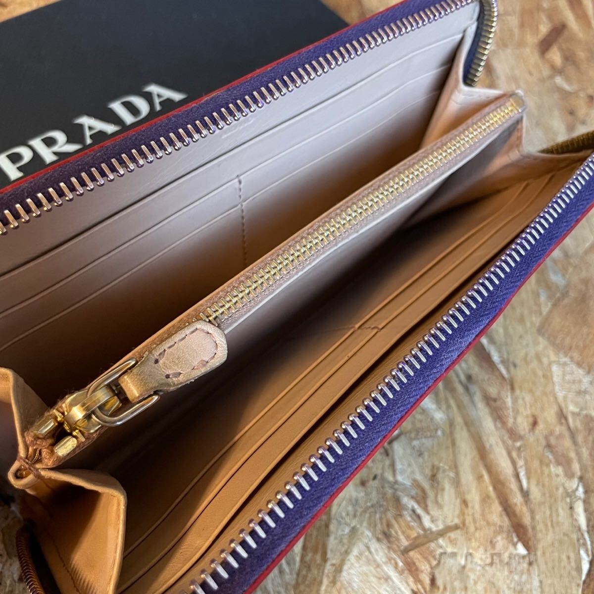 1円 美品 PRADA プラダ レザー ブラック サフィアーノレザー 1円 美品 PRADA プラダ レザー ブラック サフィアーノレザー