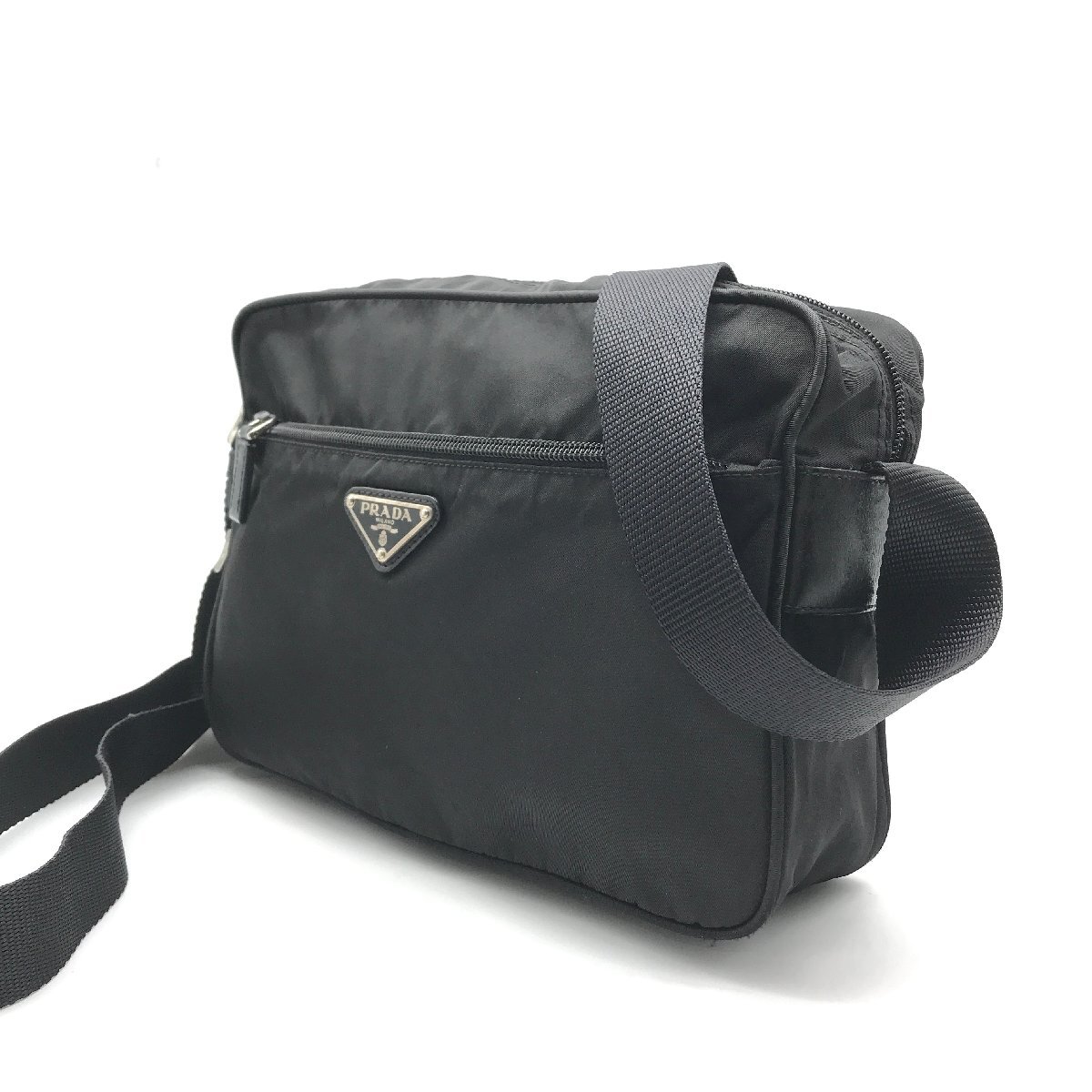 1円 良品 PRADA プラダ 三角ロゴ プレート ナイロン テスート 1円 良品 PRADA プラダ 三角ロゴ プレート ナイロン テスート