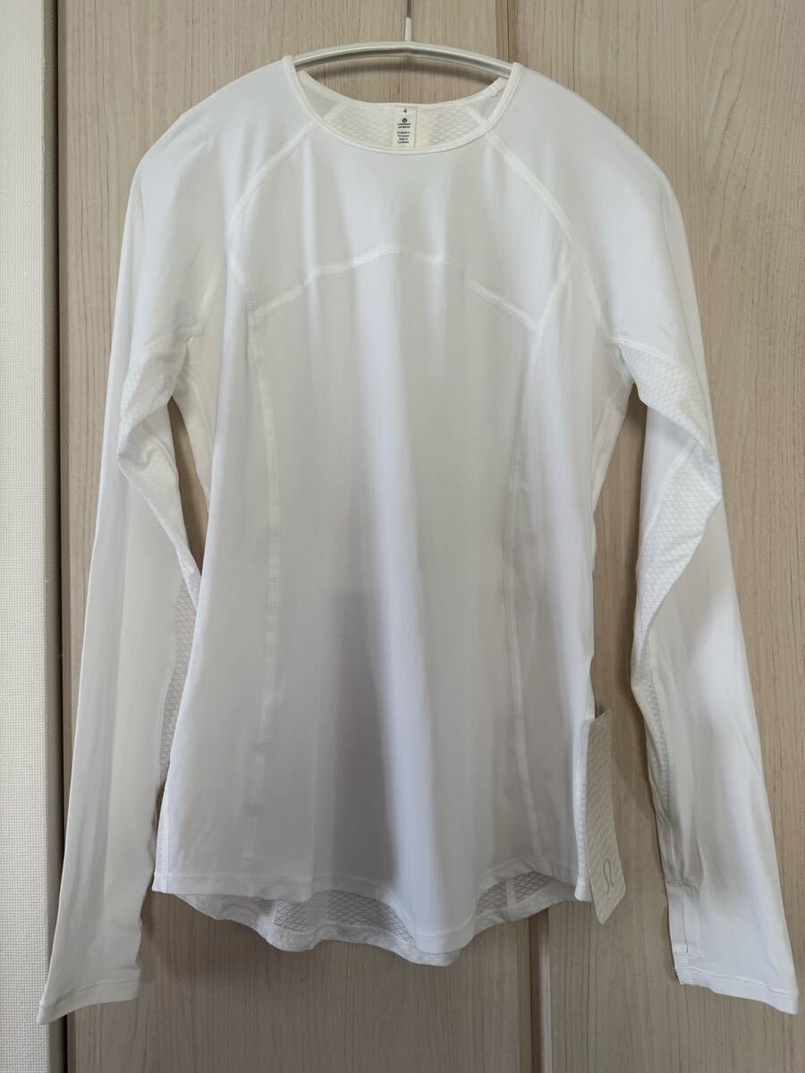 タグ付き【Lululemon 】Lululemon Cover Me 長袖シャツ タグ付き【Lululemon 】Lululemon Cover Me 長袖シャツ 長袖T