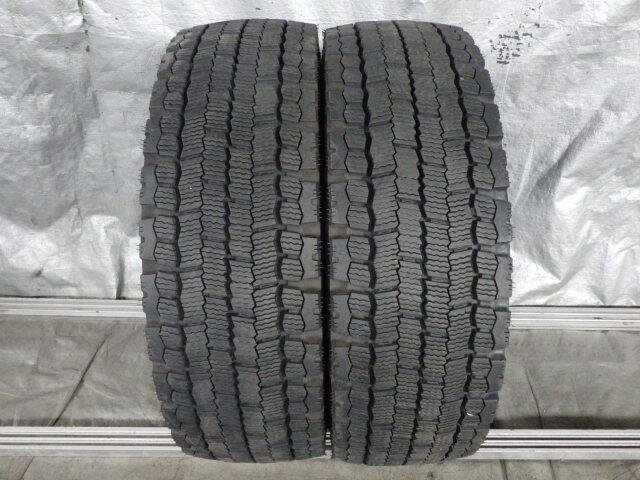 UT2640-ミシュラン ICE GRIP XDW 245/70R19.5 136/134L 中古 2本セット スタッドレスタイヤ 2018年製 ポイント利用_画像1
