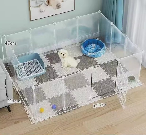 ペットフェンス ペットサークル ドア付き 室內 屋外 置くだけ 柵 自立 ケージ 小型犬 ジョイント式 105×45cm 12枚 脫走防止 透明
