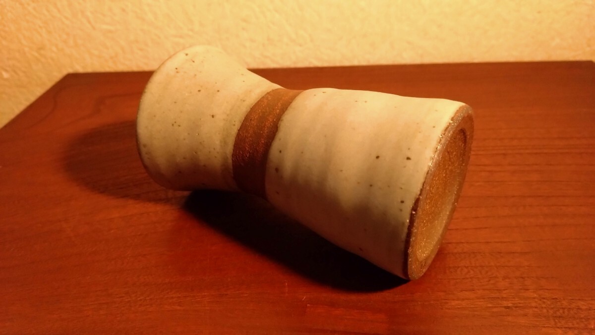 Joseon Dynasty белый . селадон маленький . иен тубус поставка со склада 1 покупатель