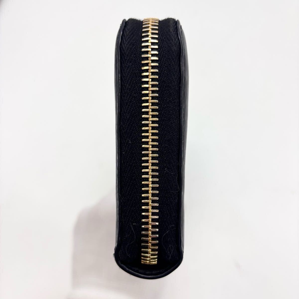 未使用級◇PRADA 長財布 ロングウォレット ゴールドロゴ 金ロゴ 未使用級◇PRADA 長財布 ロングウォレット ゴールドロゴ 金ロゴ