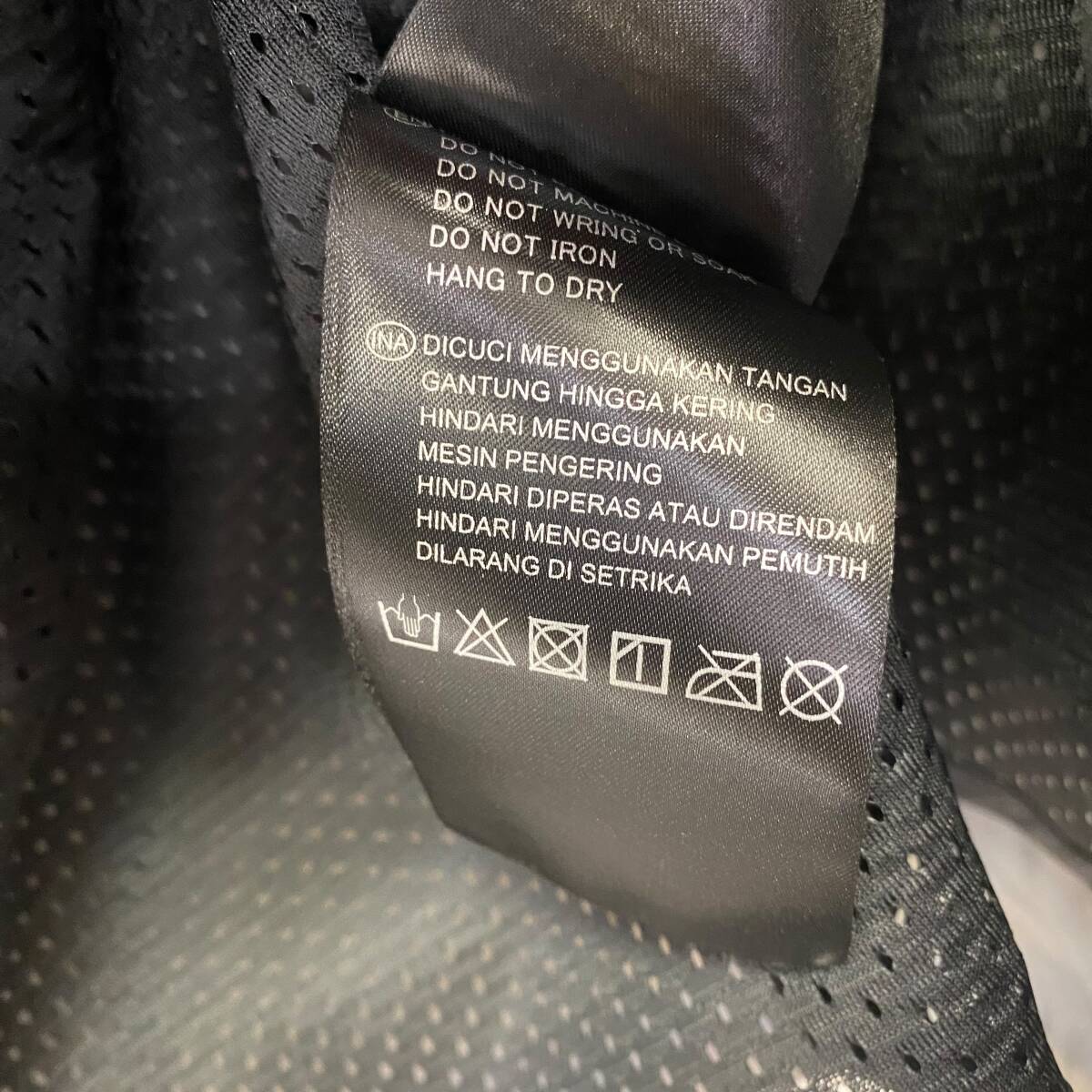 【美品】 RS TAICHI アールエスタイチ RSJ324 DRYMASTER フィールド パーカ Mサイズ ブラック系 黒系 16626-80_画像5